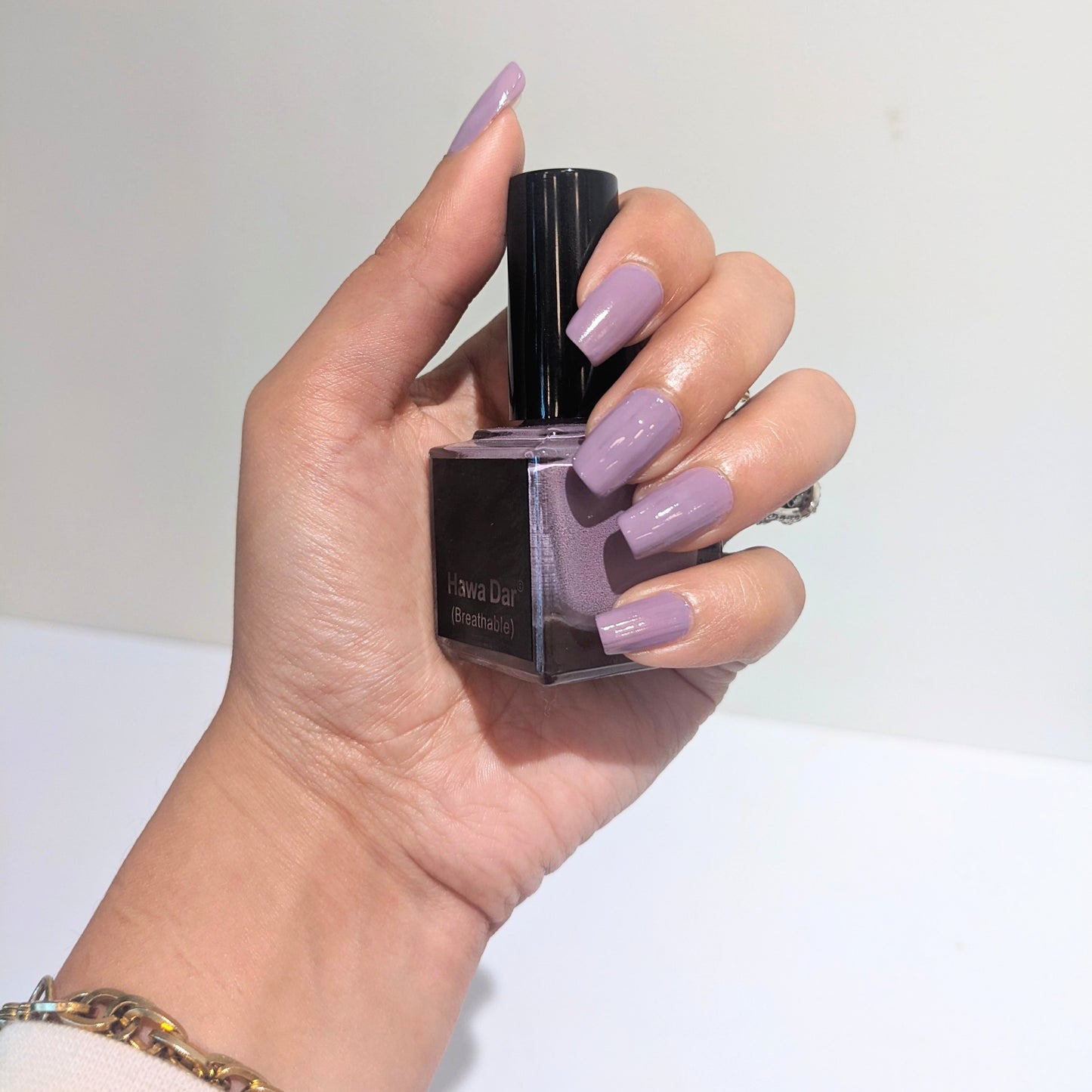 Breathable Nail Polish (Plum Shadow)
