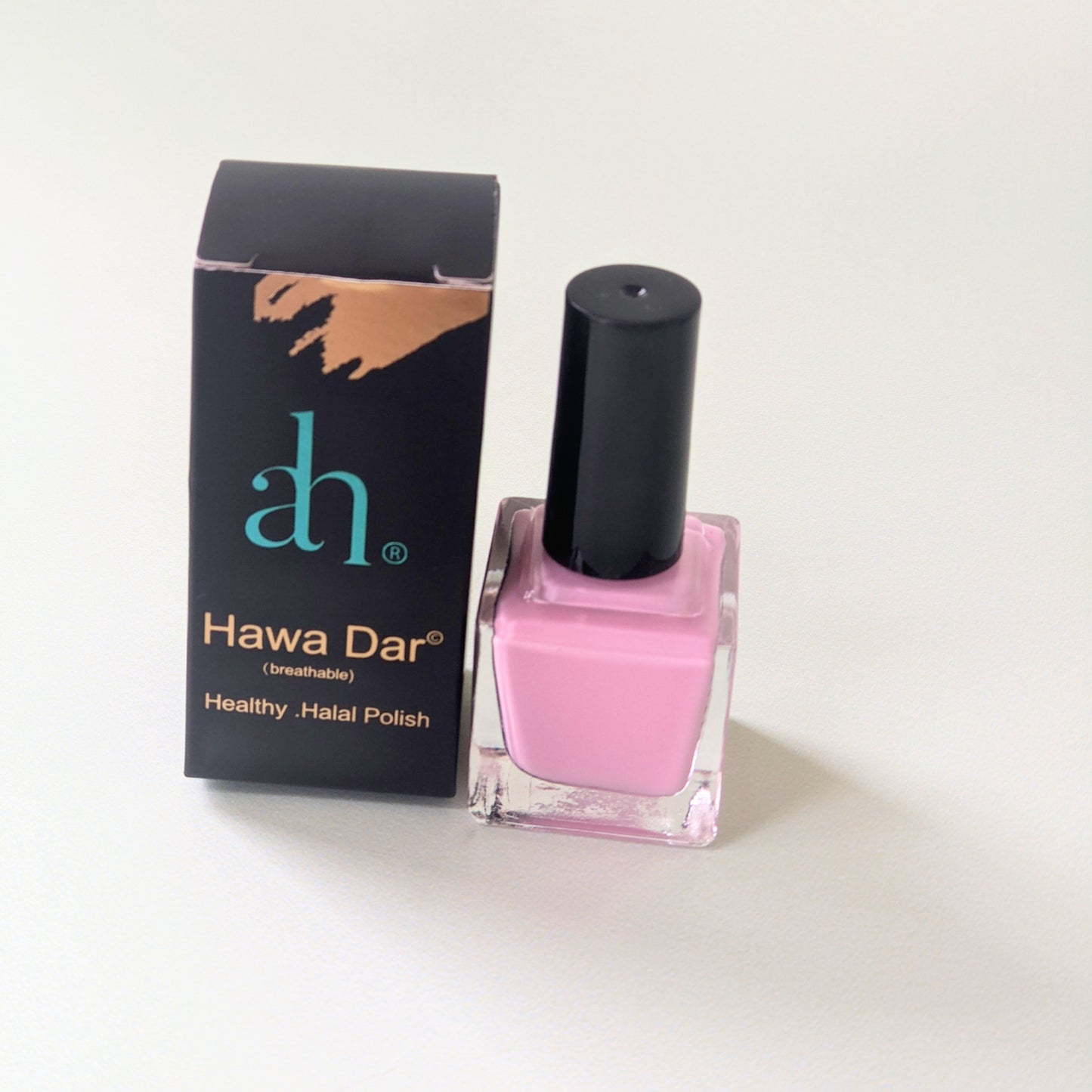 Breathable Nail Polish (Shades of Pink)